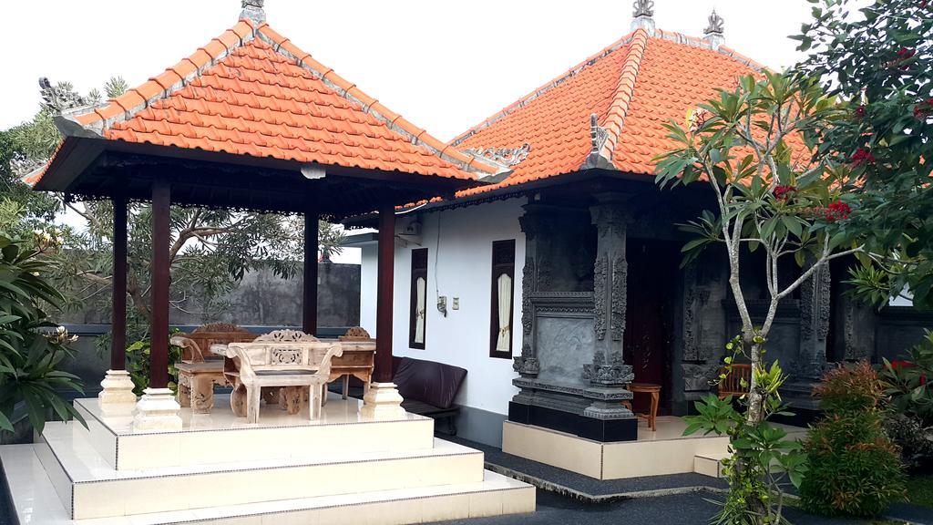 Wahyu Dewata Hotel Gianyar  Exterior photo