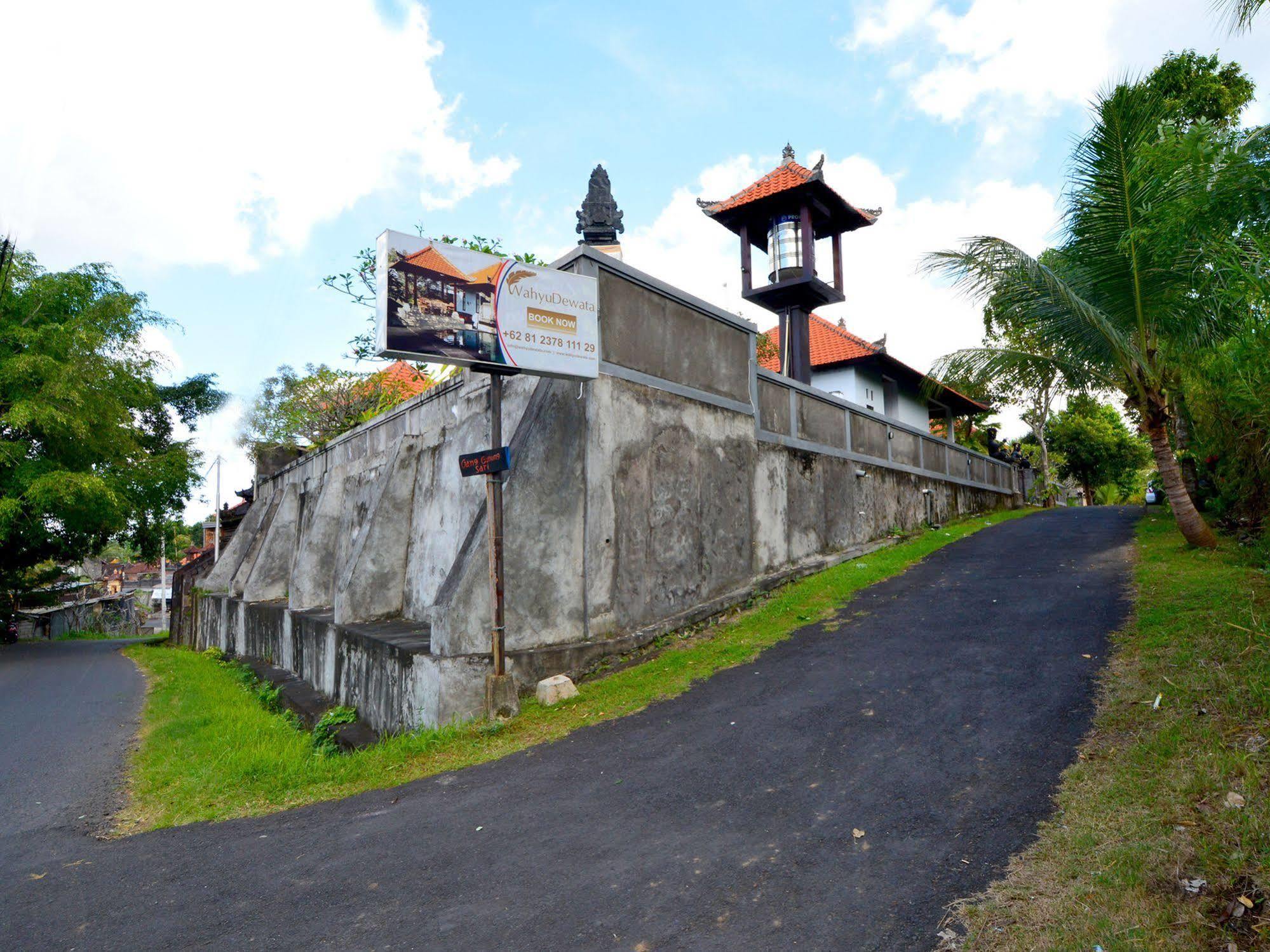 Wahyu Dewata Hotel Gianyar  Exterior photo